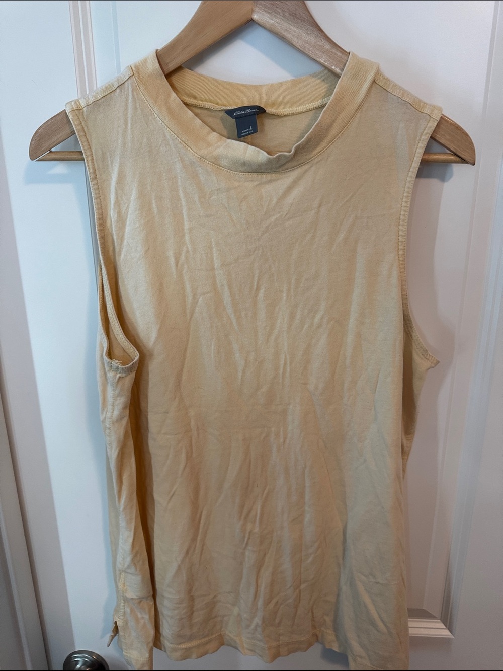 Eddie Bauer Sleeveless Crewneck Muscle Tank - Cream